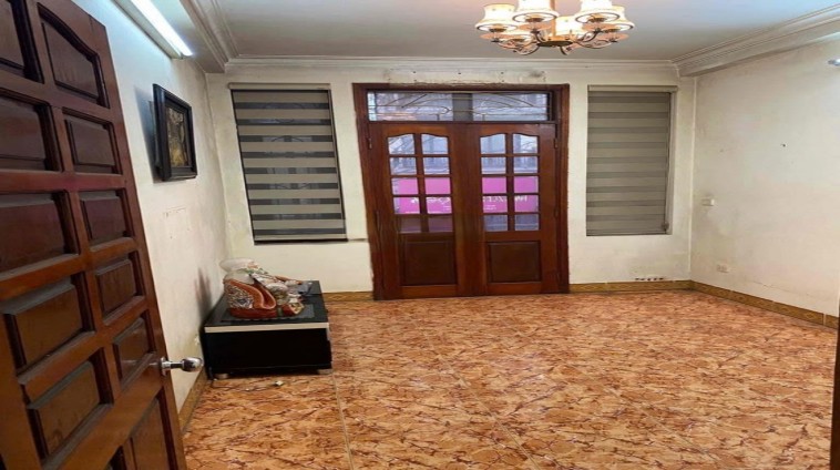 Cho thuê MBKD HÀNG ĂN, CÀ PHÊ MP Hàng Muối, Hoàn Kiếm - DT 31m - 3 tầng - MT 3m - Giá 19,5 Triệu.